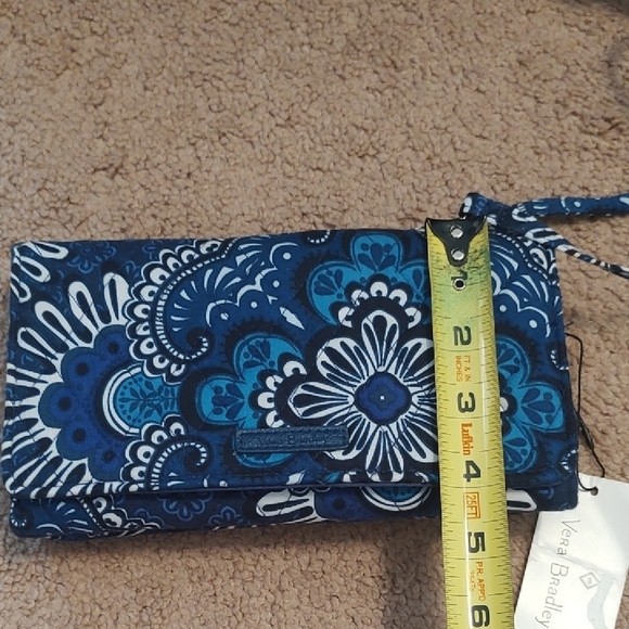 Vera Bradley Blue Floral Crossbody Bag - Picture 5 of 5